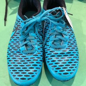 Used Men's 7.5 (W 8.5) Nike Soccer Cleats