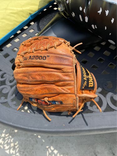 Wilson “The A2000” Size L Hinge Web