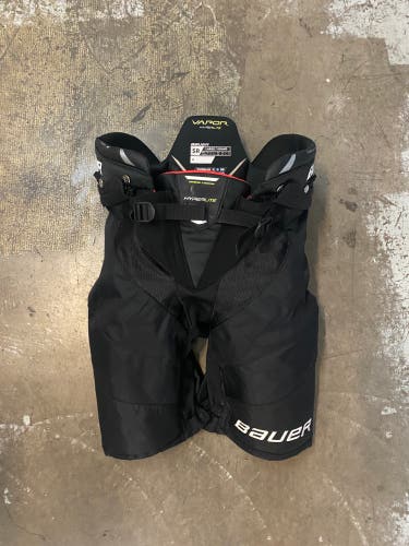 Senior Large Bauer Vapor Hyperlite Hockey Pants