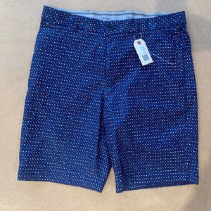Used Walter Hagen Golf Shorts (Size: 36)