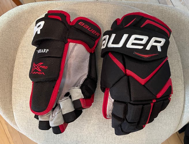 Patrick Sharp Blackhawks Bauer 13" Pro Stock Vapor 1X Pro Hockey Gloves