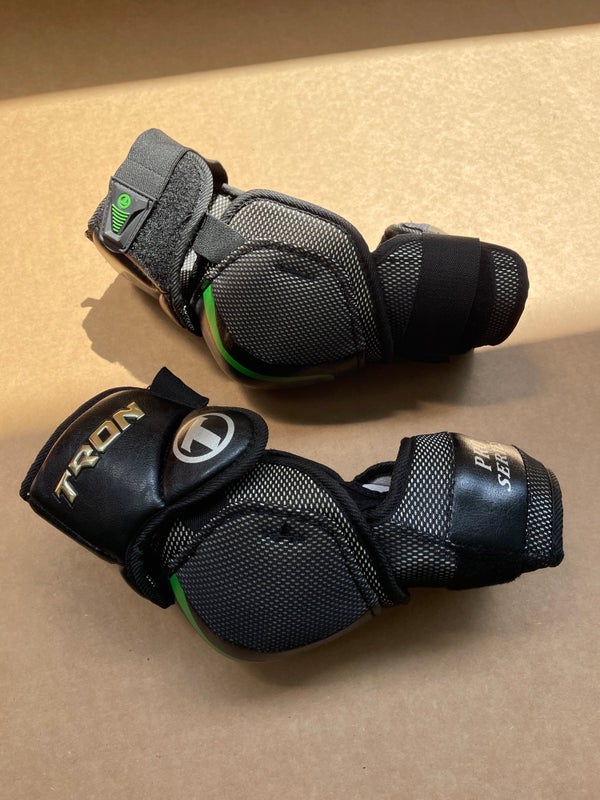 Used Small Tron PRO SERIES Elbow Pads Retail