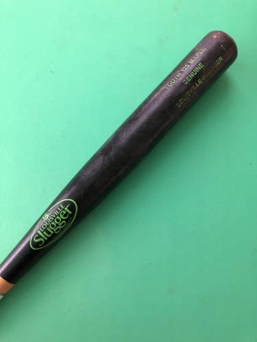 Used Louisville Slugger Genuine Series Y125 (30") Wood Baseball Bat - 20OZ (-10)