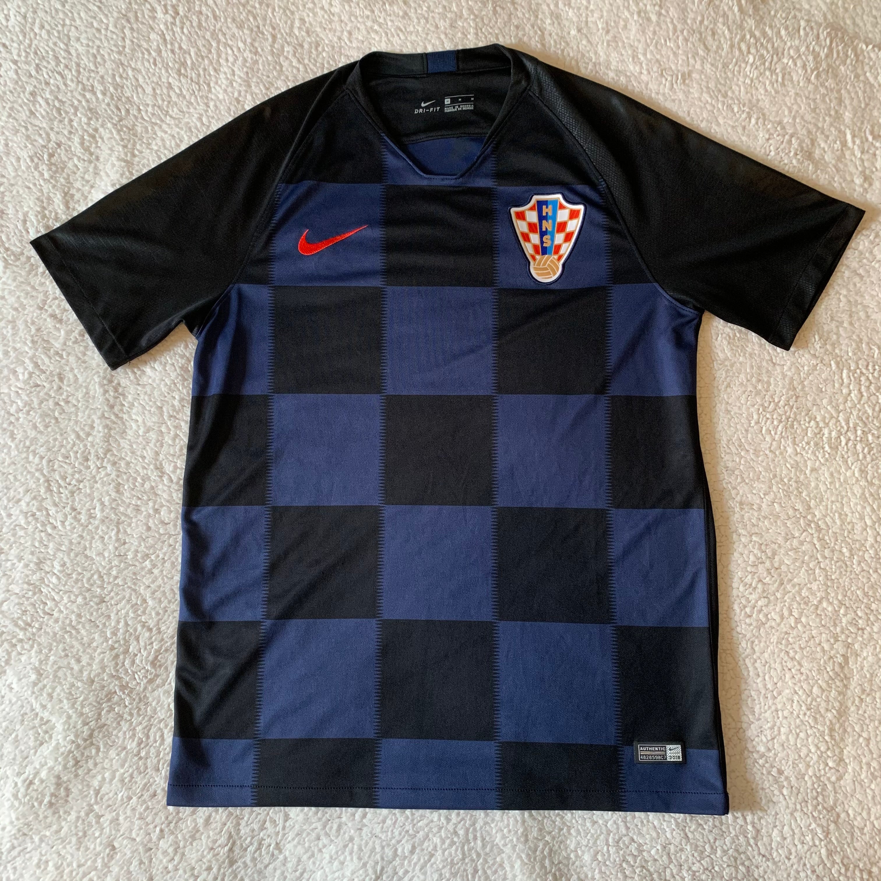 Nike USA 2022 World Cup Pre Match Soccer Jersey VW (DM9553 101) Men's  Sizes