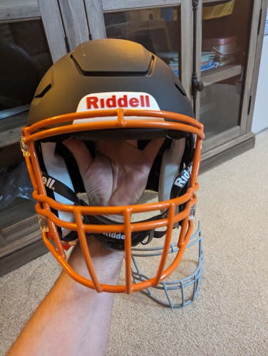 Adult New Large Riddell SpeedFlex Helmet