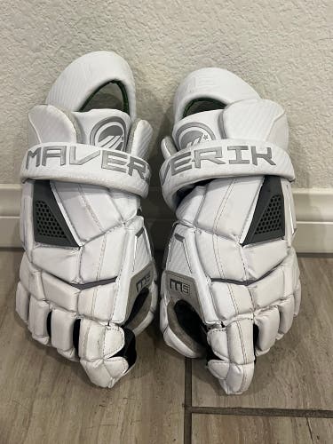 Like New 13” Maverik M5 Lacrosse Gloves