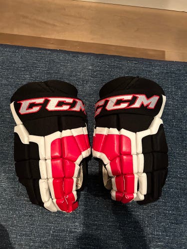 15” CCM HG40 Pro Stock Red/Black/White
