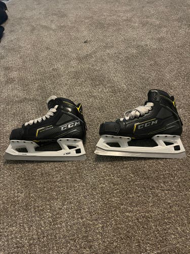 Used CCM Regular Width Size 7.5 Super tacks 9370 Hockey Goalie Skates