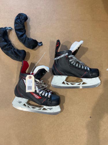 Junior Used CCM JetSpeed 260 Hockey Skates D&R (Regular) 5.0