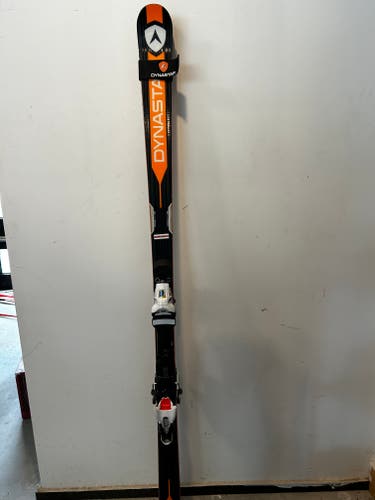 Used 2014 Dynastar 182 cm Skis With Bindings