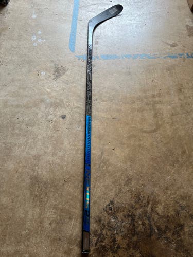 Used Junior Right Handed Bauer Nexus 2N Pro Hockey Stick P28