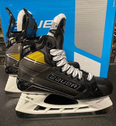 New Bauer Supreme 3S Pro Hockey Skates Sz. 6 Fit 1