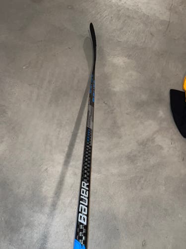 Senior Used Right Handed Bauer Hockey Stick P88 Pro Stock