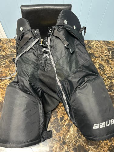 Bauer Hockey Pants Senior Medium Supreme One 40