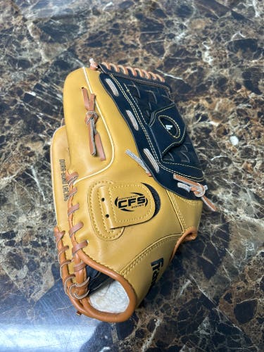 Left Hand Throw 14" Fieldmaster Baseball Glove