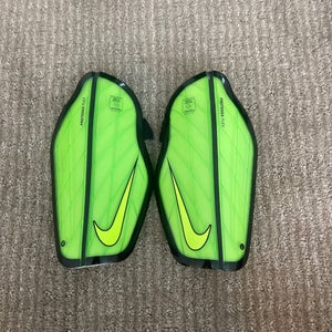 Used Medium Nike Protegga Flex Shin Guards