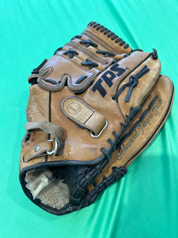 Used Louisville Slugger TPS Right Hand Throw All Purpose Softball Glove 13.5"