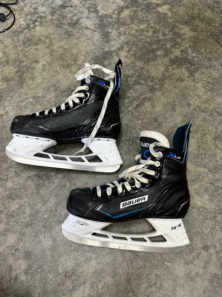 Used Bauer Size 2 XLP Hockey Skates