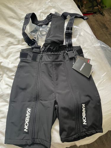 New Adult Small Karbon Ski Training Shorts