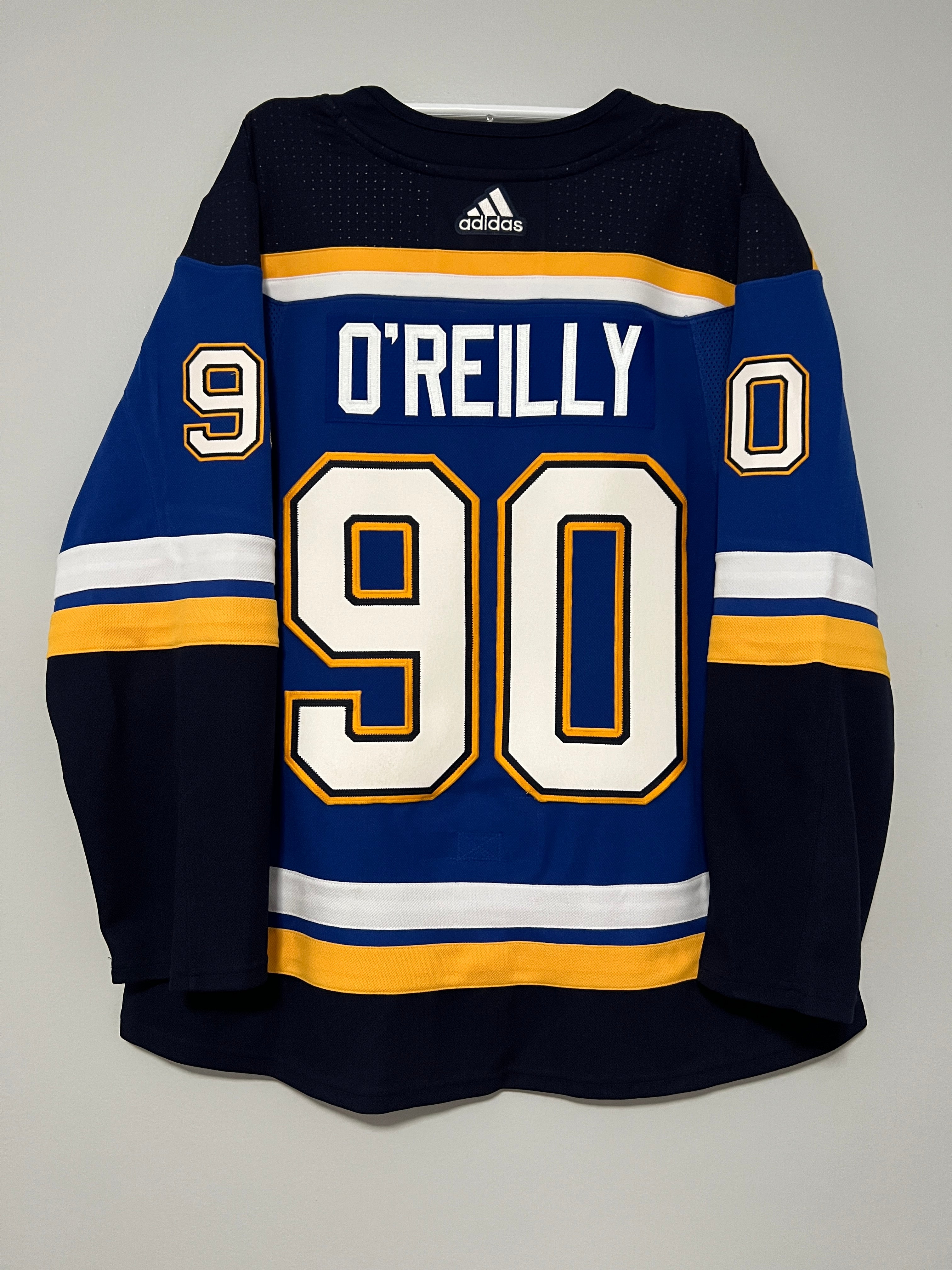 Men's St. Louis Blues Ryan O'Reilly adidas Red 2020/21 Reverse Retro  Authentic Player Jersey