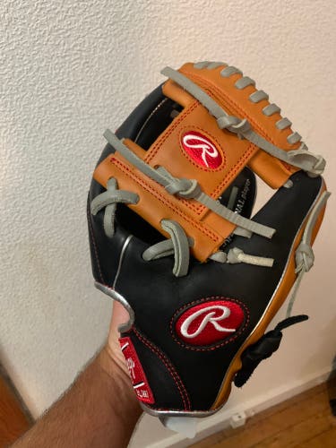 New Infield 11.25" R9 Baseball Glove