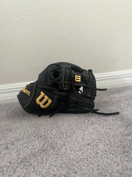 New Infield 11.5" A950 Baseball Glove