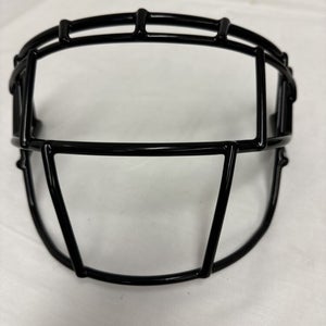 Schutt VENGEANCE V-T-EGOP-NB Football Facemask In BLACK.