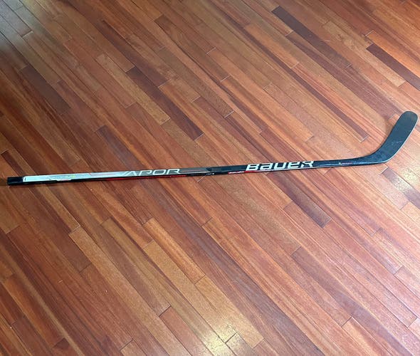 Senior Left Hand P88  Vapor Hyperlite Hockey Stick