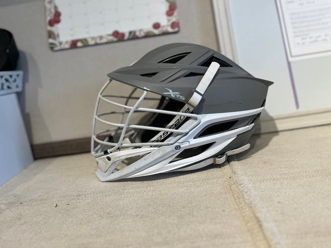Used Player's Cascade XRS Helmet