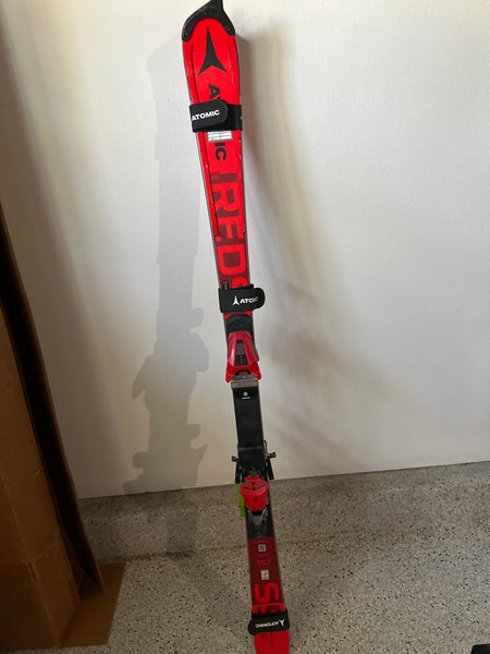 Used 157 cm Atomic Redster FIS SL Skis w Bindings
