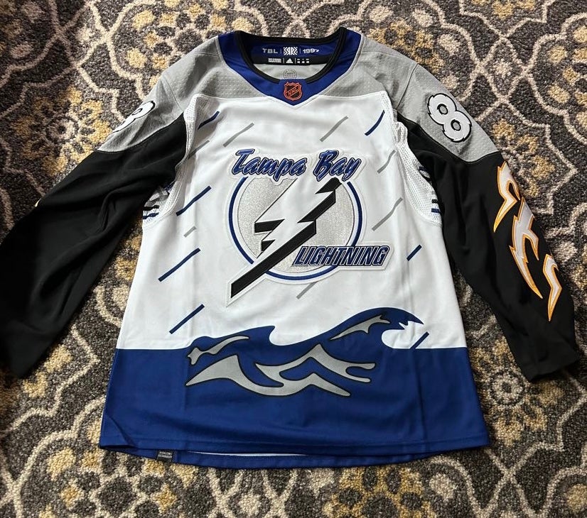 678F Tampa Bay Lightning Adidas Platinum Jersey Hood Hoodie - Hockey Jersey  Outlet
