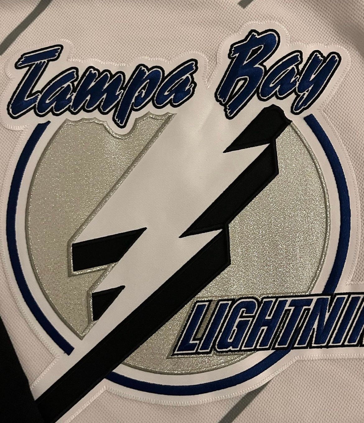 Men's Adidas Gray Tampa Bay Lightning Reverse Retro 2.0 Vintage Pullover Sweatshirt