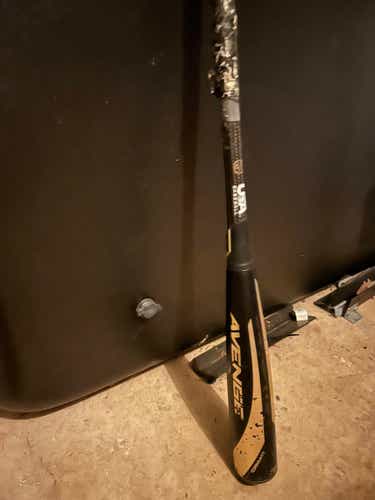 Used 2019 AXE Composite Avenge Bat (-10) 20 oz 30"