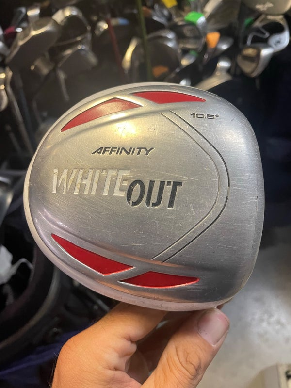 Affinity White Out Golf Driver In Right hand 10.5