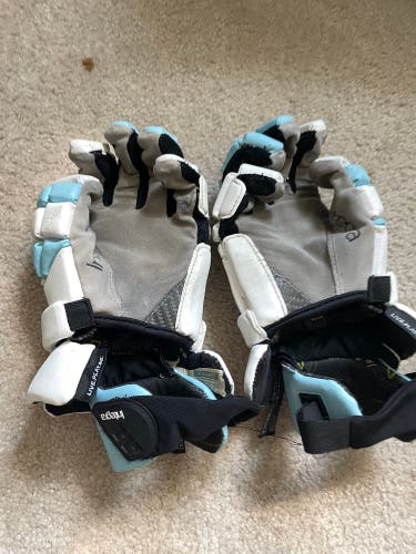 Used Epoch 12" Integra Lacrosse Gloves