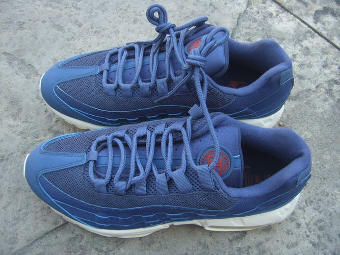 New Men's Size 11 (Women's 12) Shoes