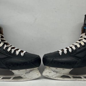 TRUE CUSTOM PRO STOCK HOCKEY SKATES SIZE 8.5 USED NHL (10890)