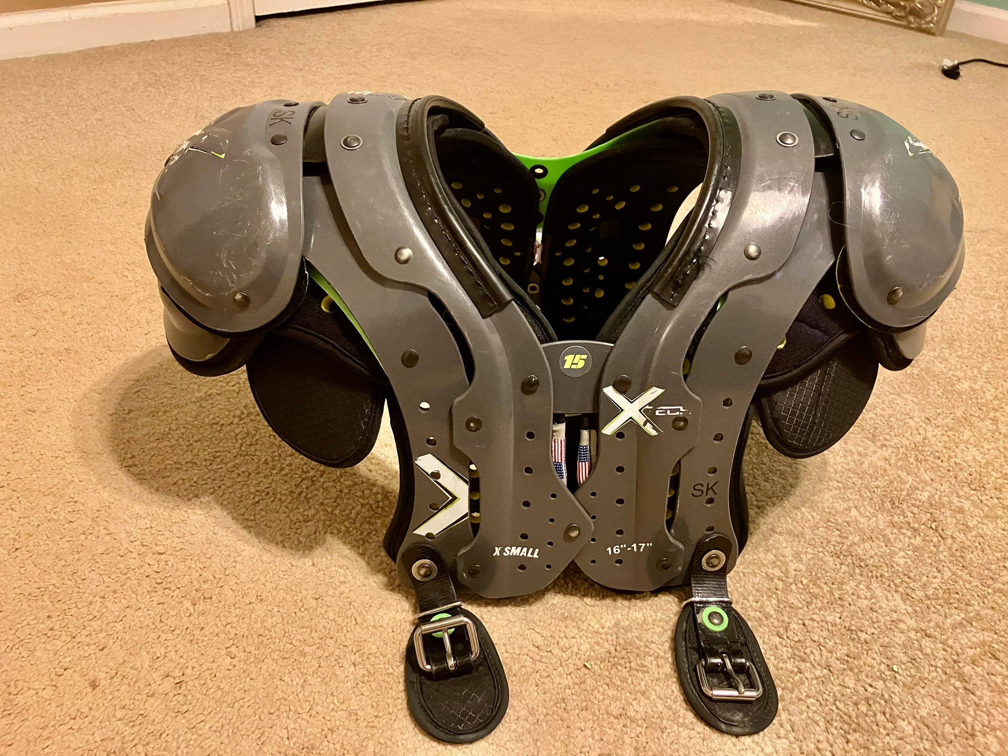 Adult XS Xtech Shoulder Pads | SidelineSwap | Buy and Sell