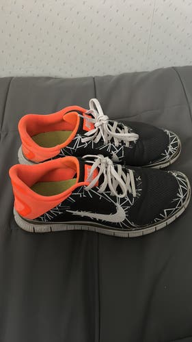 Men’s Nike BRS 1000 Running Shoes
