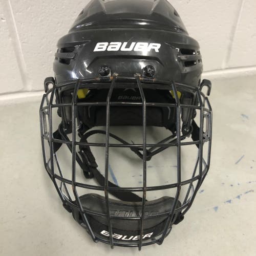 Bauer IMS 9.0 black senior small helmet/cage combo