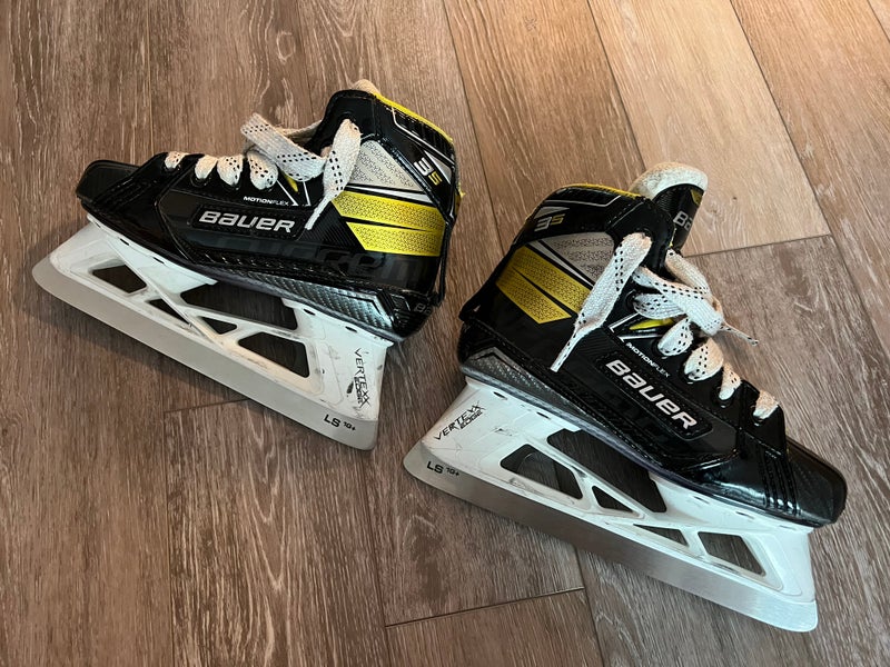 Bauer Supreme 3S Goalie Skates, Junior Size 2.5D (Used + New)