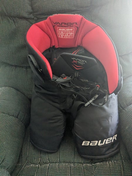 Junior Used Large Bauer vapor x800 lite Hockey Pants Breezers Great Condition
