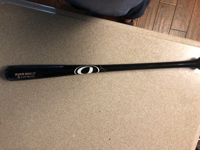 Dbat DB-271 Junior Maple 2020  30" Bat