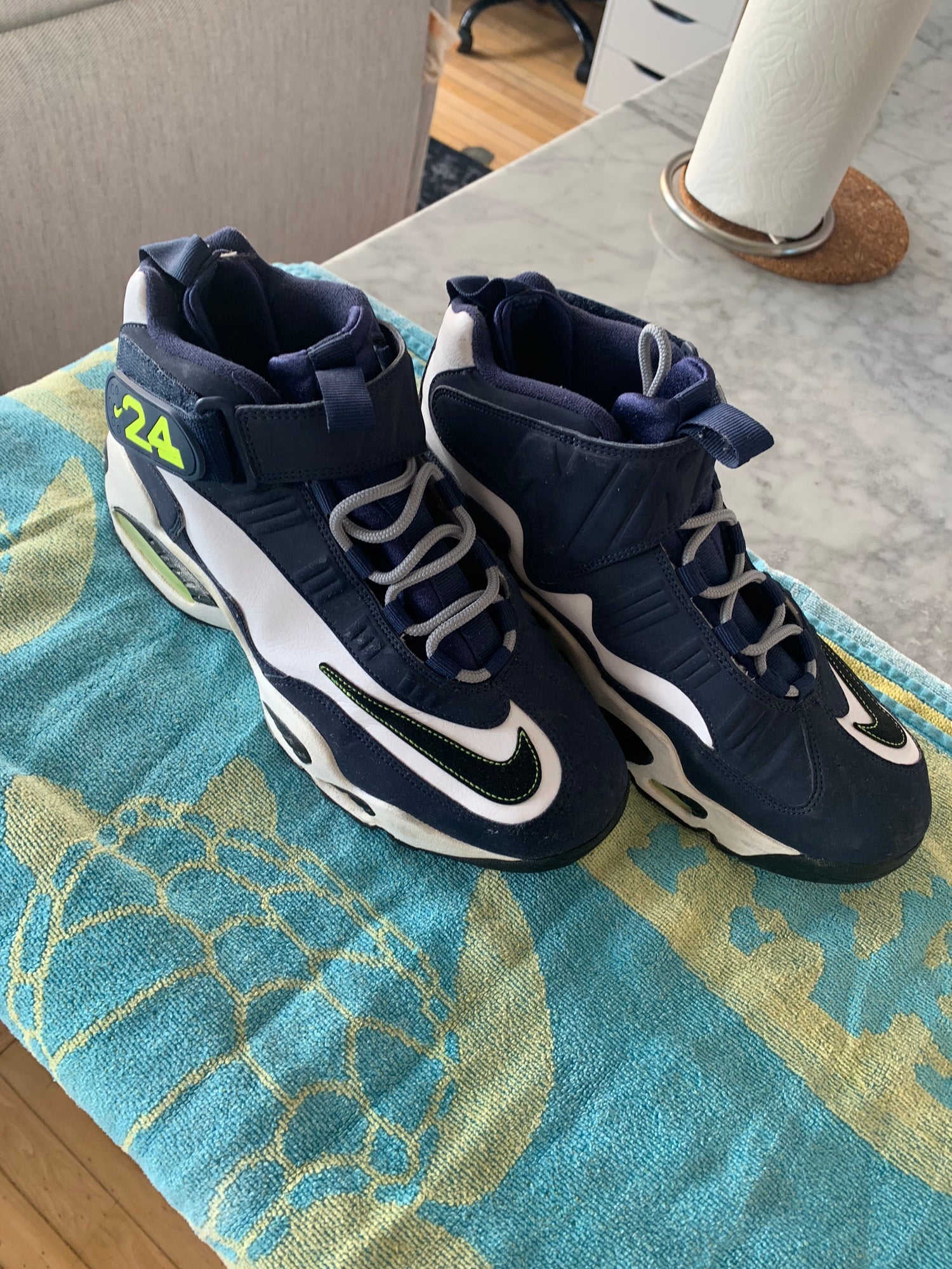 griffey size 9