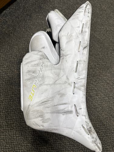 Bauer goalie blocker