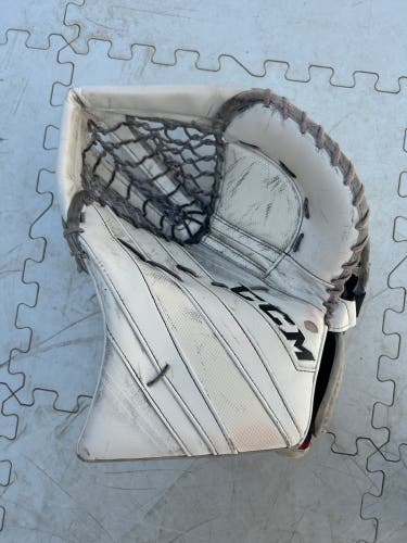 CCM Eflex 5 Pro stock Goalie glove