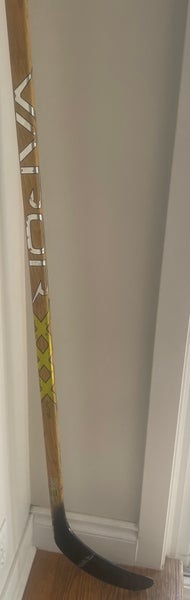 Senior Used Right Hand Bauer Vapor XXX Lite “Woody” Hockey Stick P88