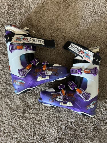 Nordica dead money Ski Boots Size 27.5