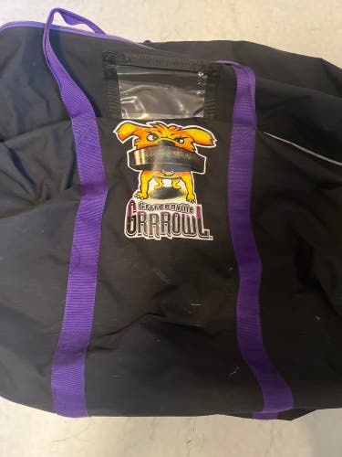 Pro stock hockey bag