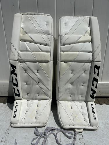 CCM Eflex 5 Goalie leg pads
